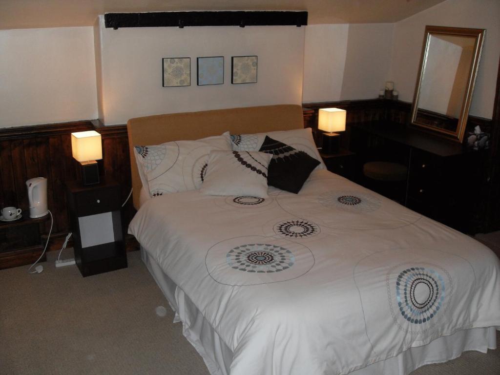 The Red Lion Hotel Chester Room photo